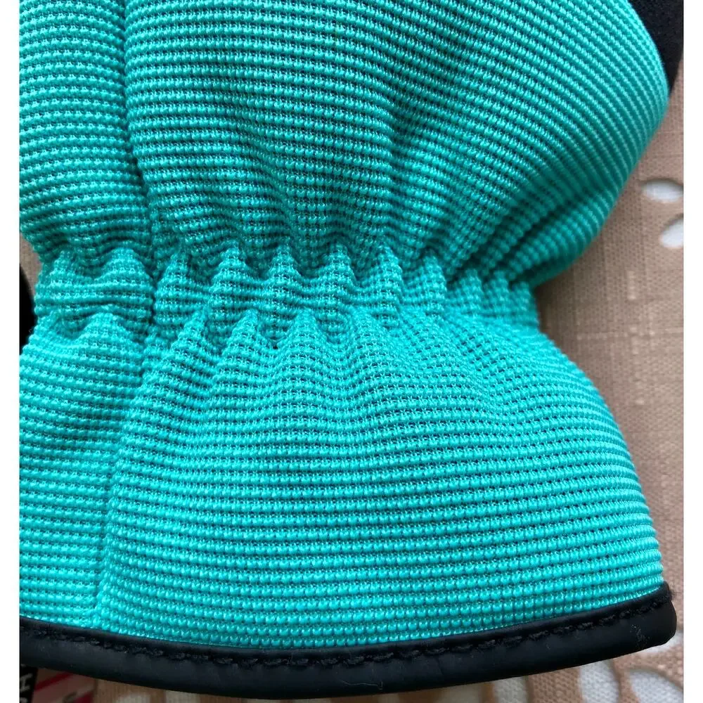 NWT Artminds Teal Hand Protection Working Gloves Size: Medium
